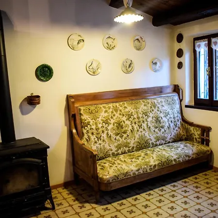 Ca Gufo Apartment *